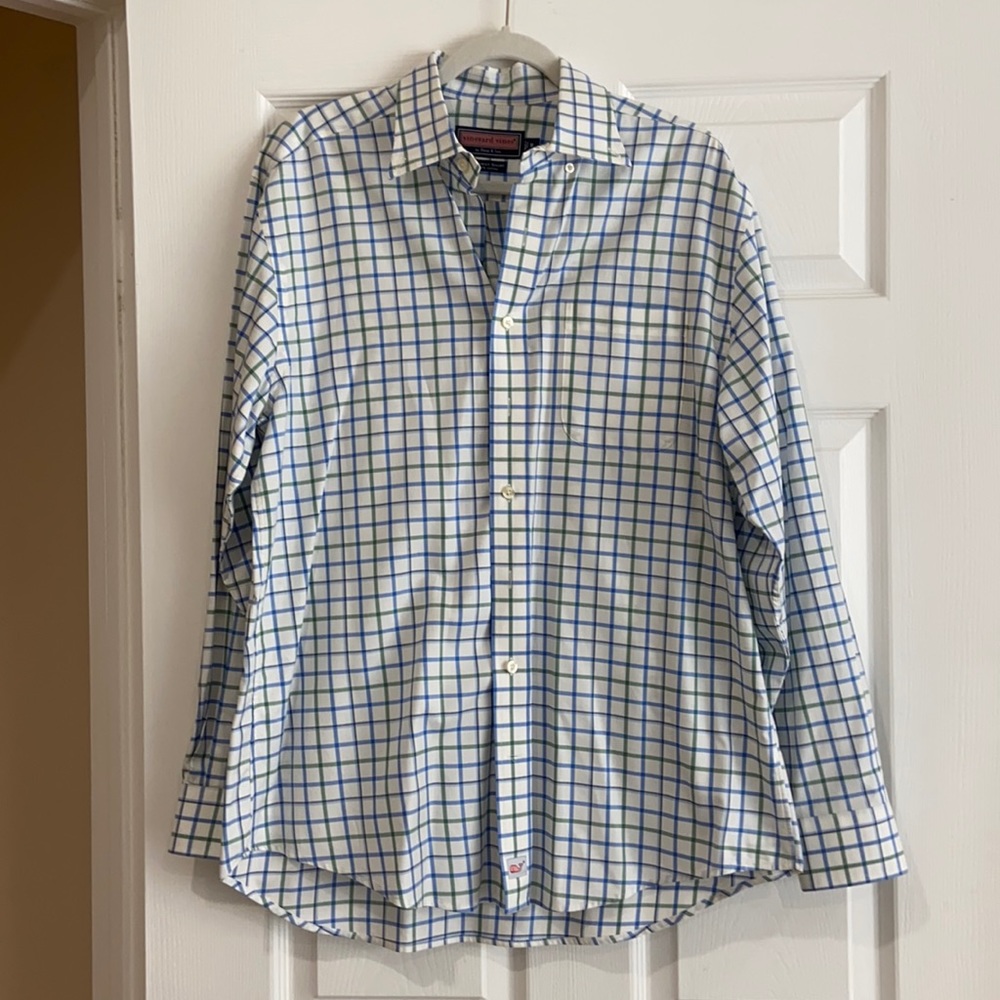 Vineyard Vines button down